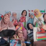 Artisans-with-product